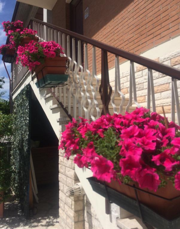 La Signora Dei Fiori Gubbio Exterior foto